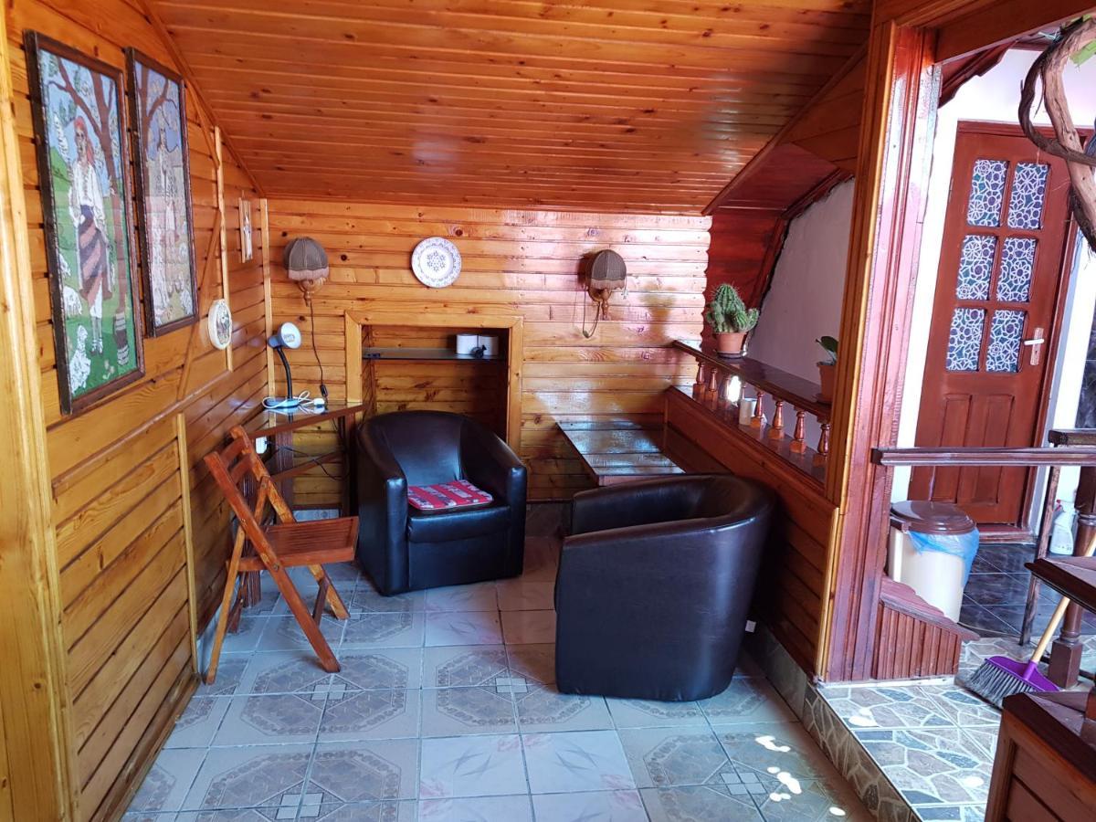Casa Simona 호텔 Două Mai 외부 사진